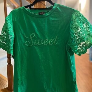 Green Lace Sleeve Top by